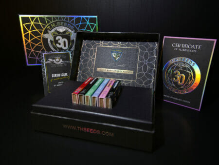 1 Thseeds 30th Anniversary Box