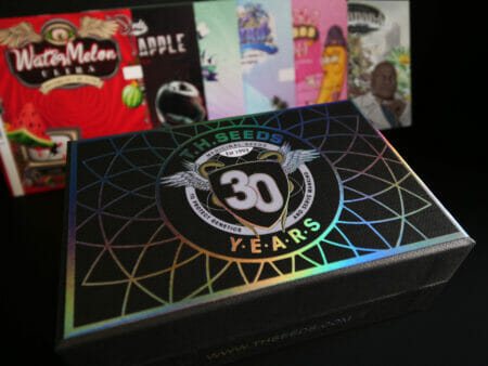 4 Thseeds 30th Anniversary Box - Haz